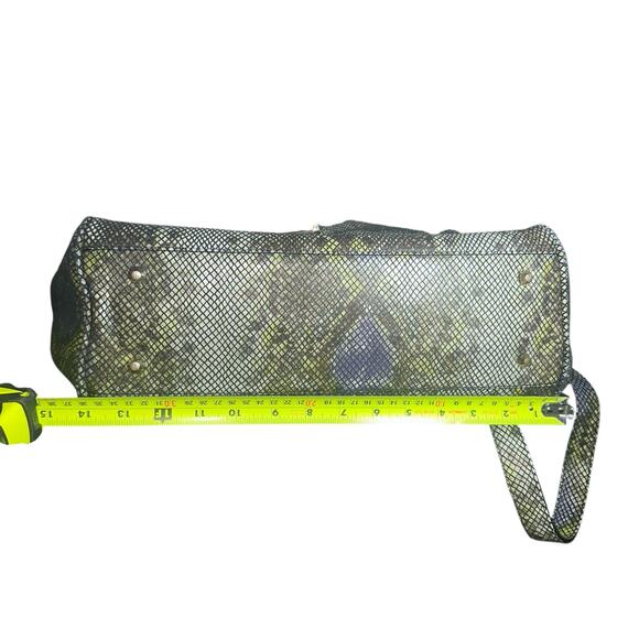 Danier Genuine Leather Python Print Satchel Crossbody Bag Gray Purple - Picture 13 of 15